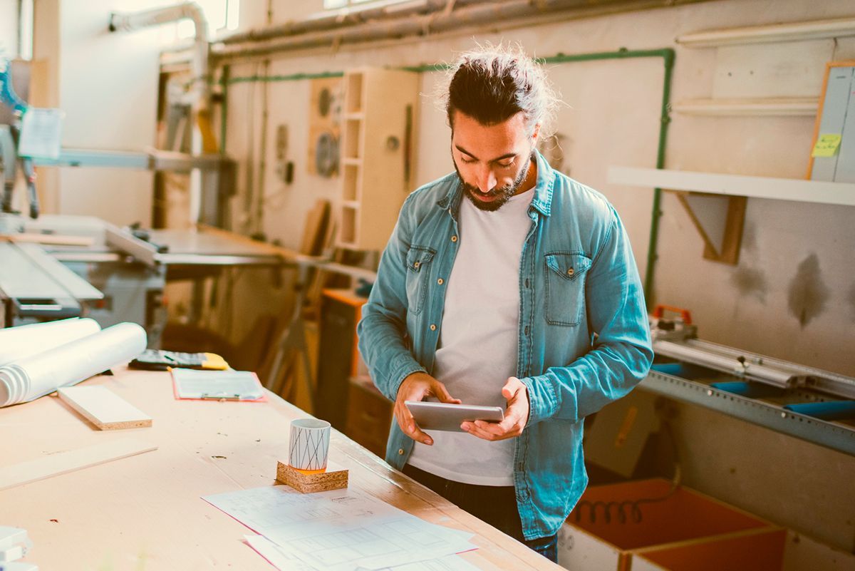 Arquitecto buscando un dominio .shop para su página web